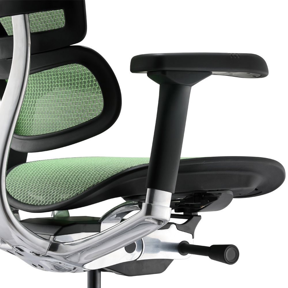 Zoomed in of Ergohuman Elite G2 lumbar support and breathable mesh backrest