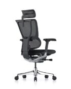 Side lever on Mirus Elite G2 for personalised lumbar tension control.